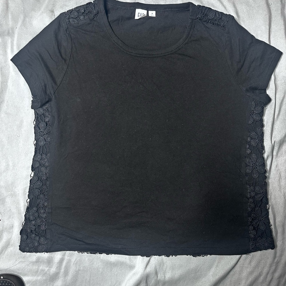 GAP Black Floral Lace Women's Tee - Picture 4 of 8